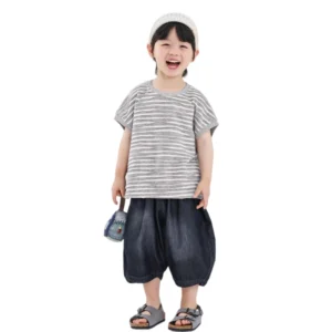 Toddler Striped Tee & Denim Shorts 2-Piece Outfit